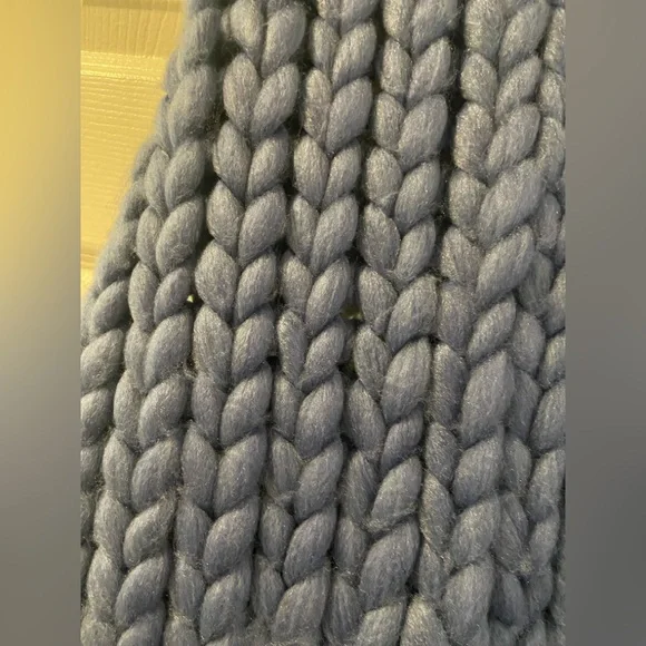 Anthropologie Chunky Cable-Knit Scarf Wrap - Picture 9 of 13
